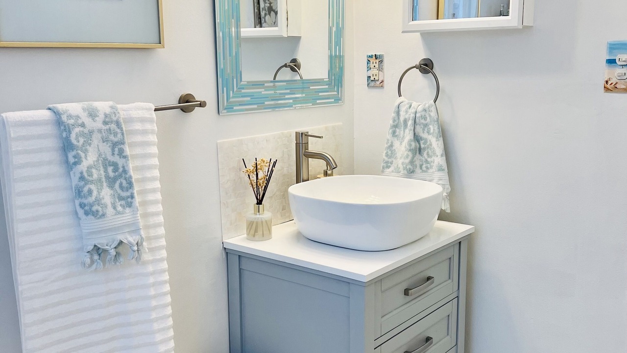 Photo of Bathroom in Colonial Beach