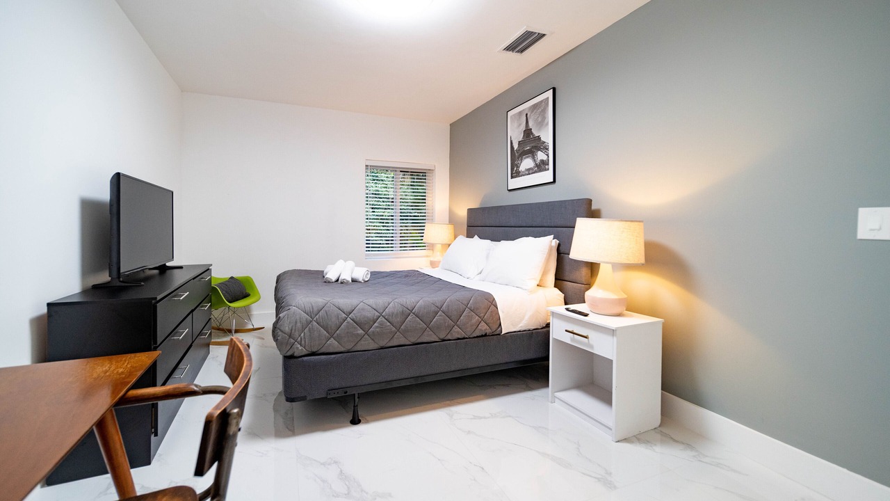 Photo of Bedroom in North Miami