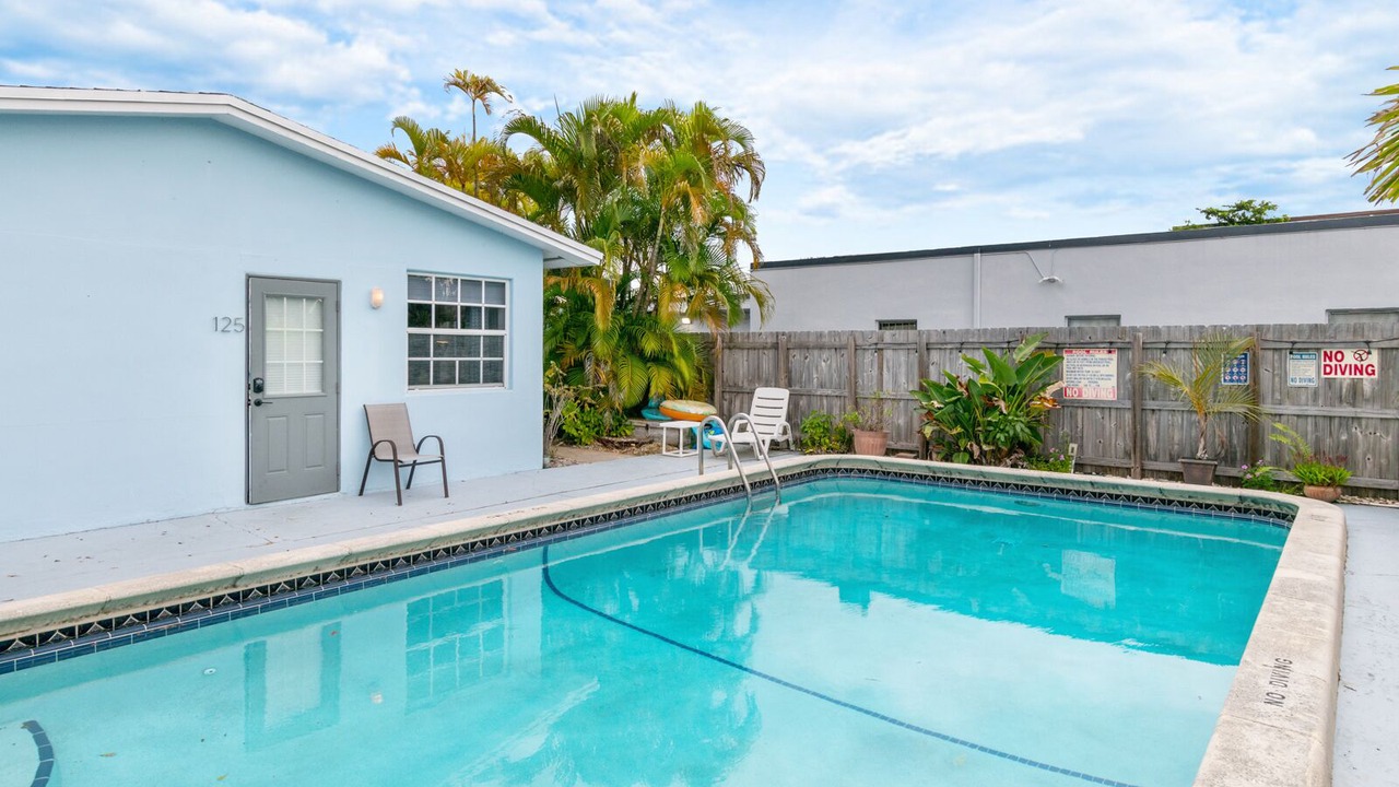 Photo of Outdoor in Wilton Manors