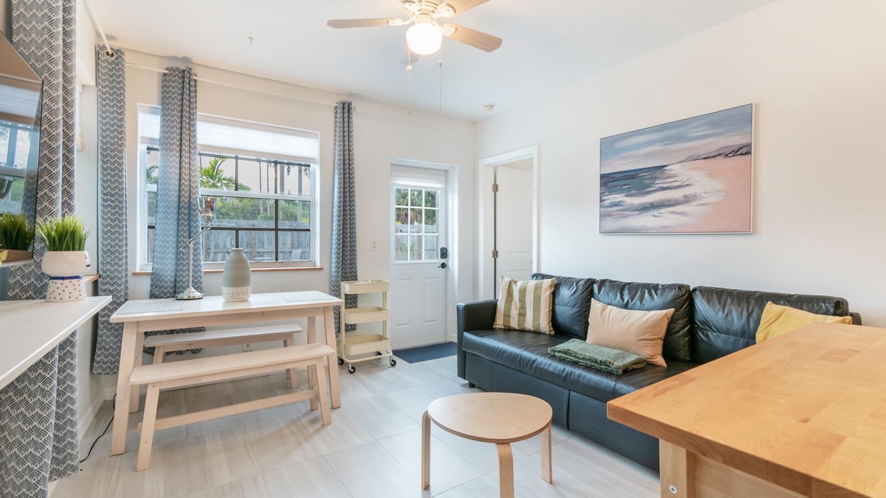 Photo of Livingroom in Wilton Manors