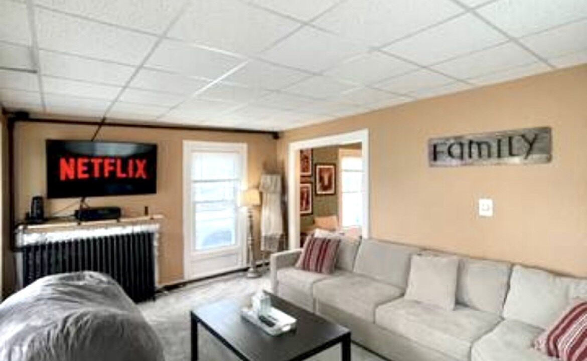 Photo of Livingroom in Hartwick