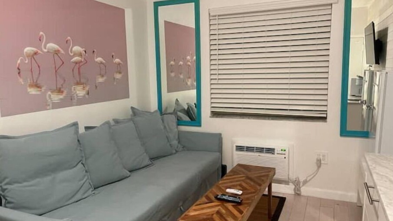 Photo of Livingroom in South of Fifth