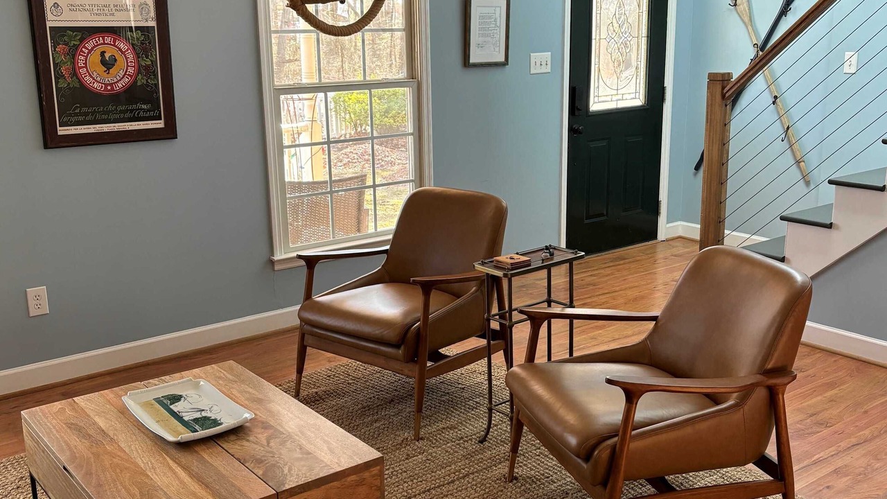 Photo of Livingroom in Tilghman