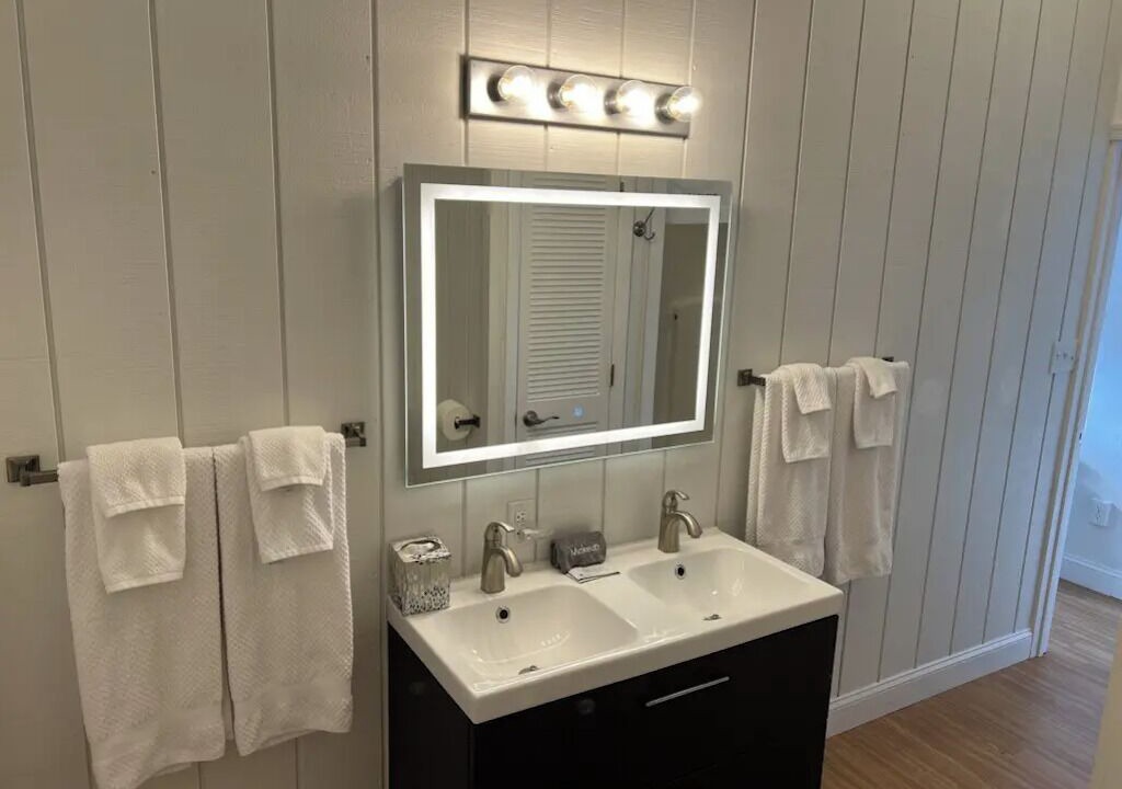 Photo of Bathroom in Rehoboth Beach