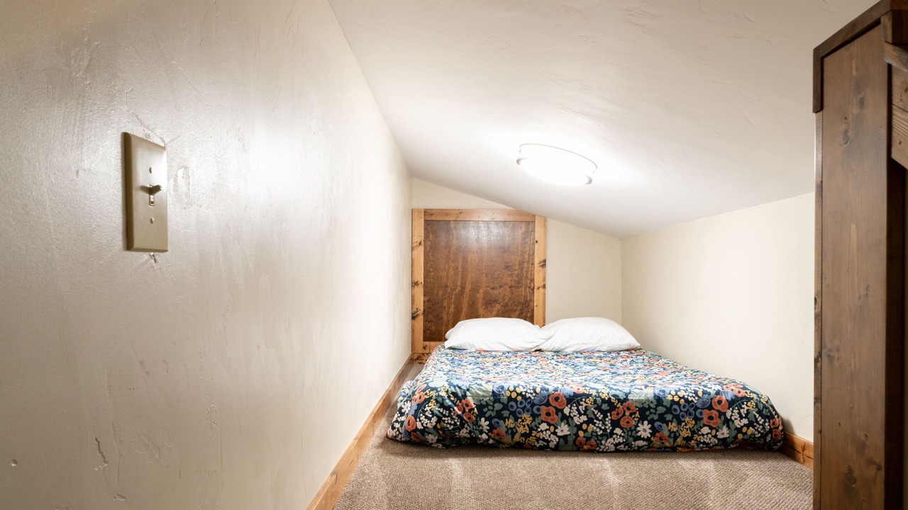 Photo of Bedroom in Columbia Falls