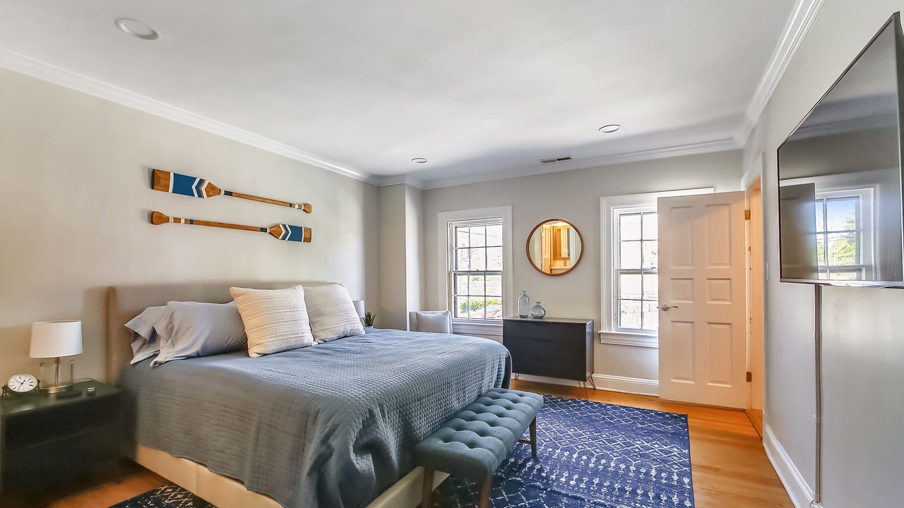 Photo of Bedroom in Historic District