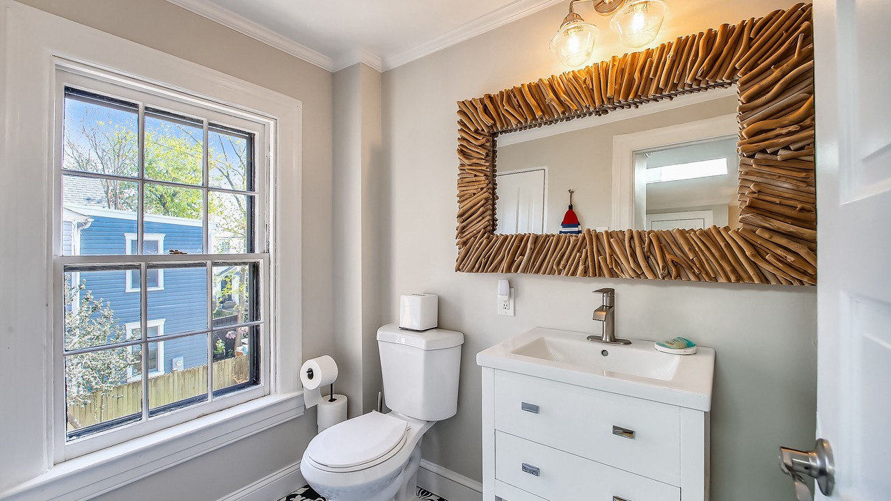 Photo of Bathroom in Historic District