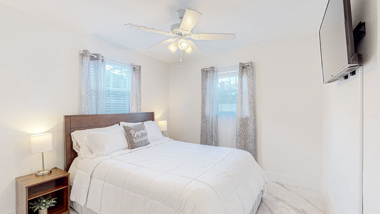 Photo of Bedroom in Pompano Beach