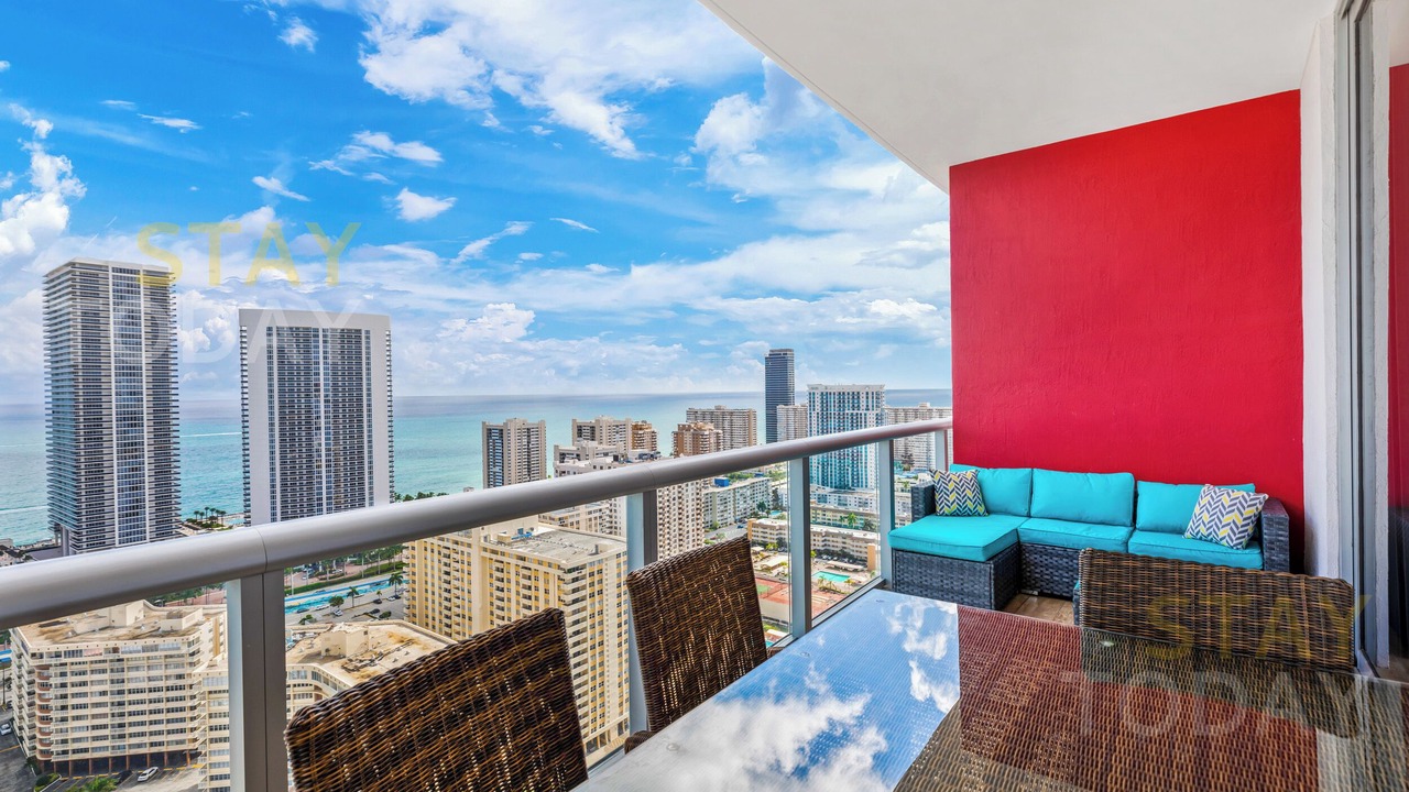 Photo of Outdoor in Hallandale Beach