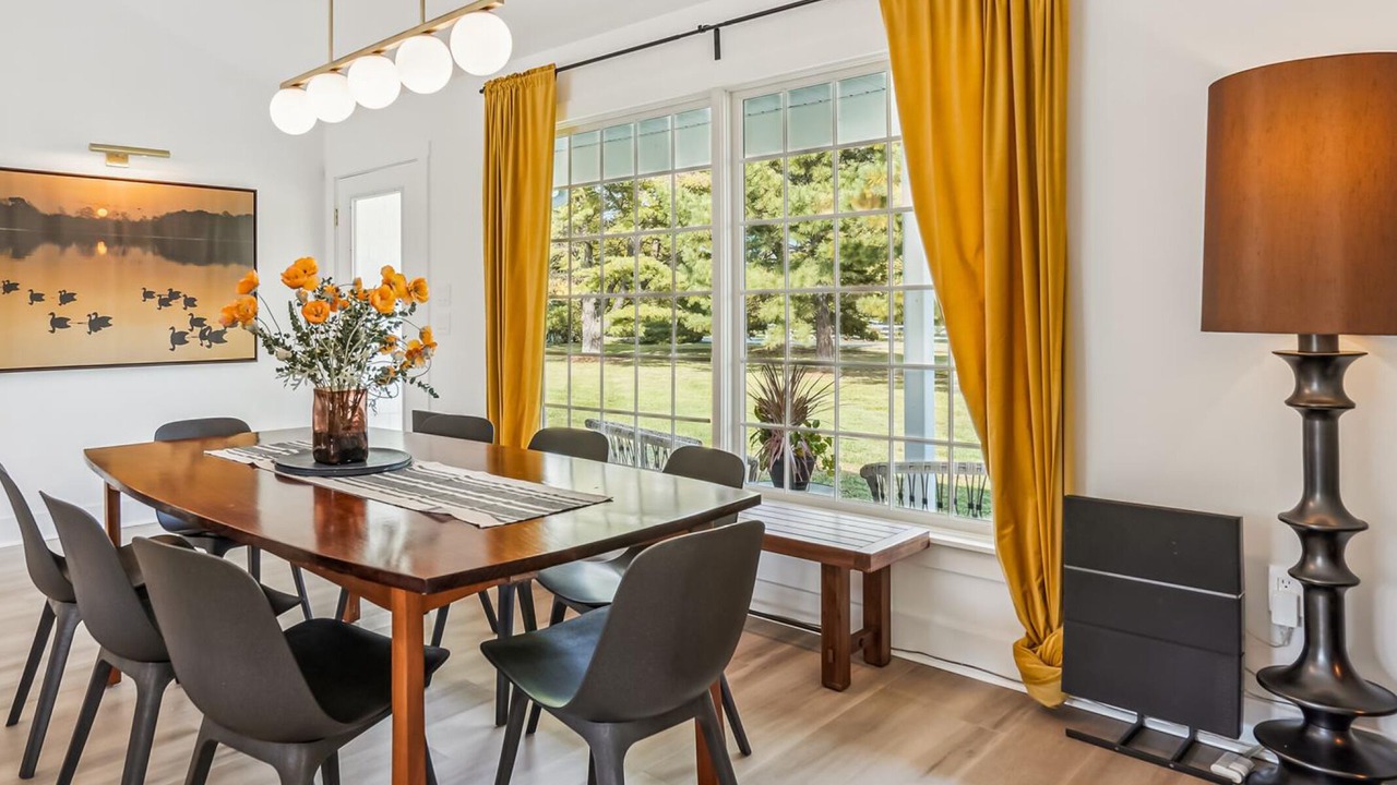 Photo of Livingroom in St. Michaels