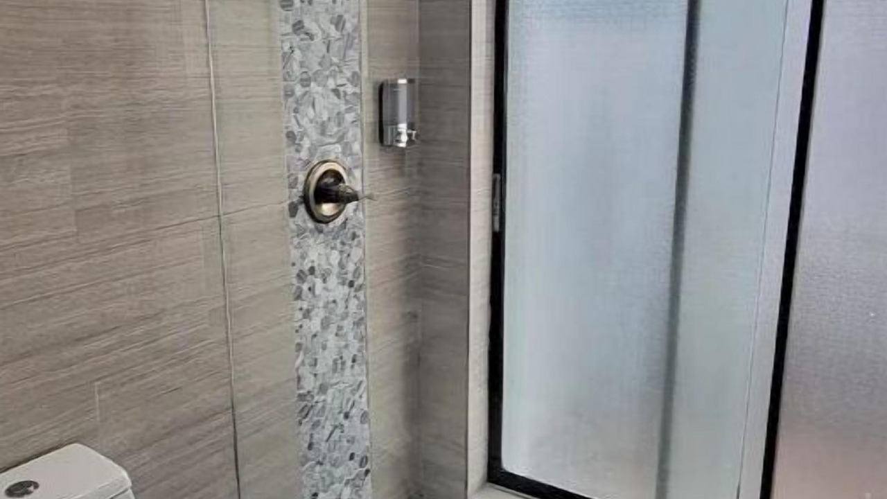 Photo of Bathroom in Coral Springs