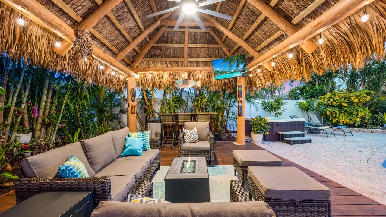Photo of Others in Tropic Palms