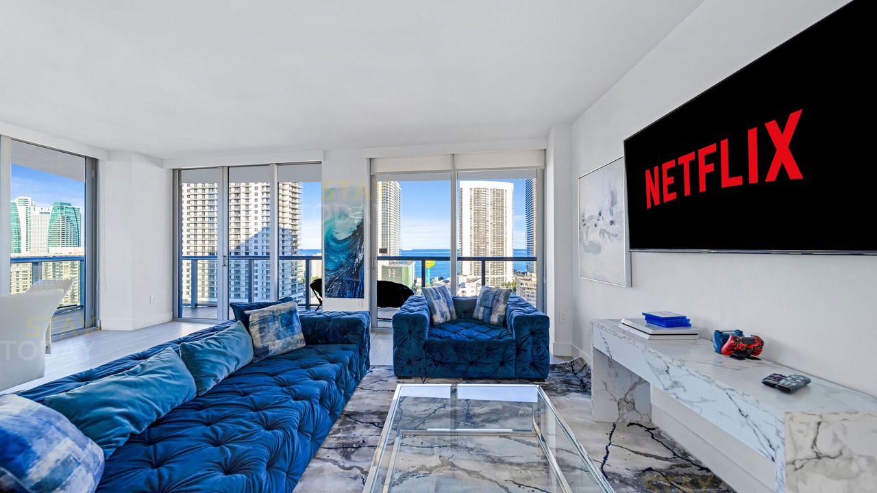Photo of Livingroom in Hallandale Beach
