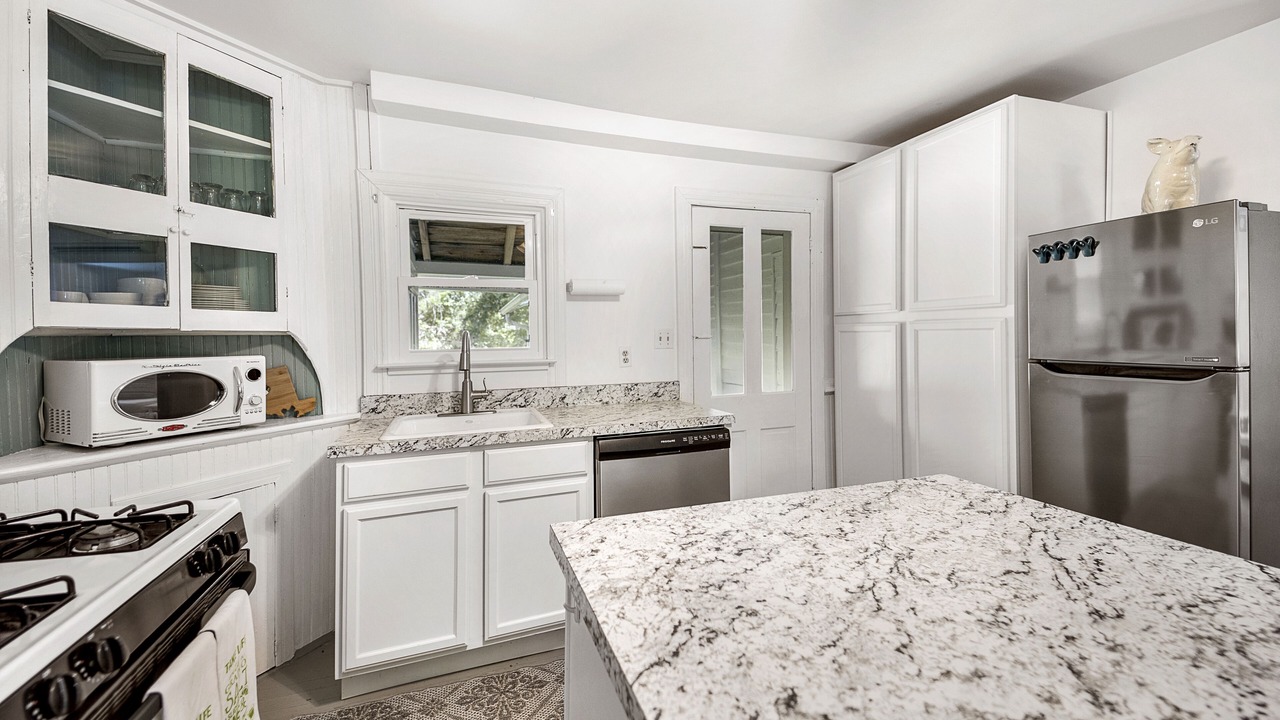 Photo of Kitchen in Compton