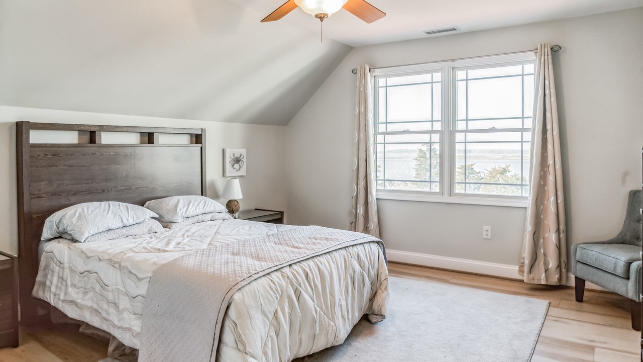 Photo of Bedroom in Milford