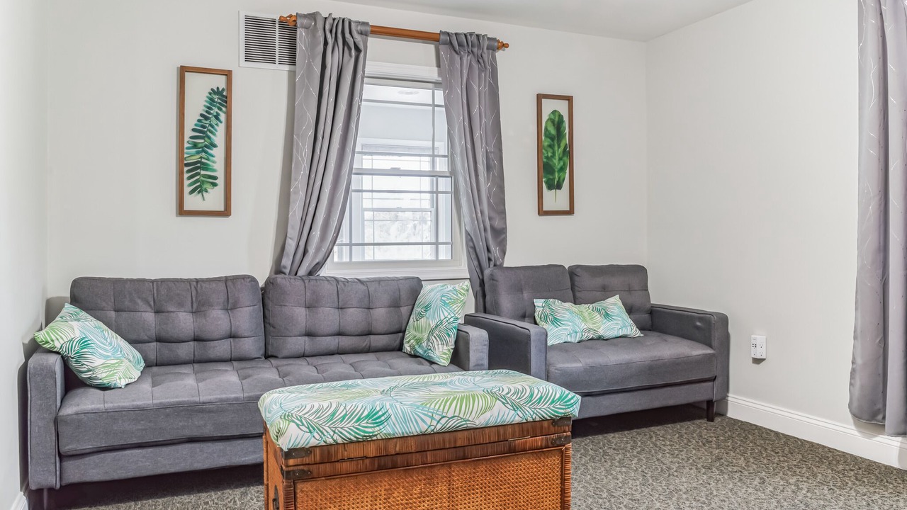 Photo of Livingroom in Milford