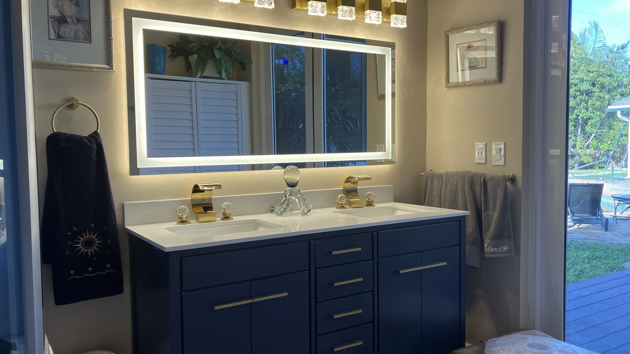 Photo of Bathroom in Hillsboro Pines