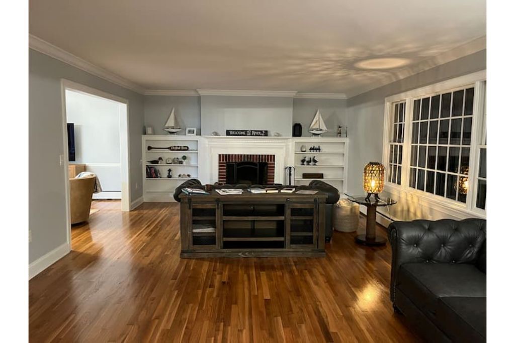 Photo of Livingroom in Algonquin