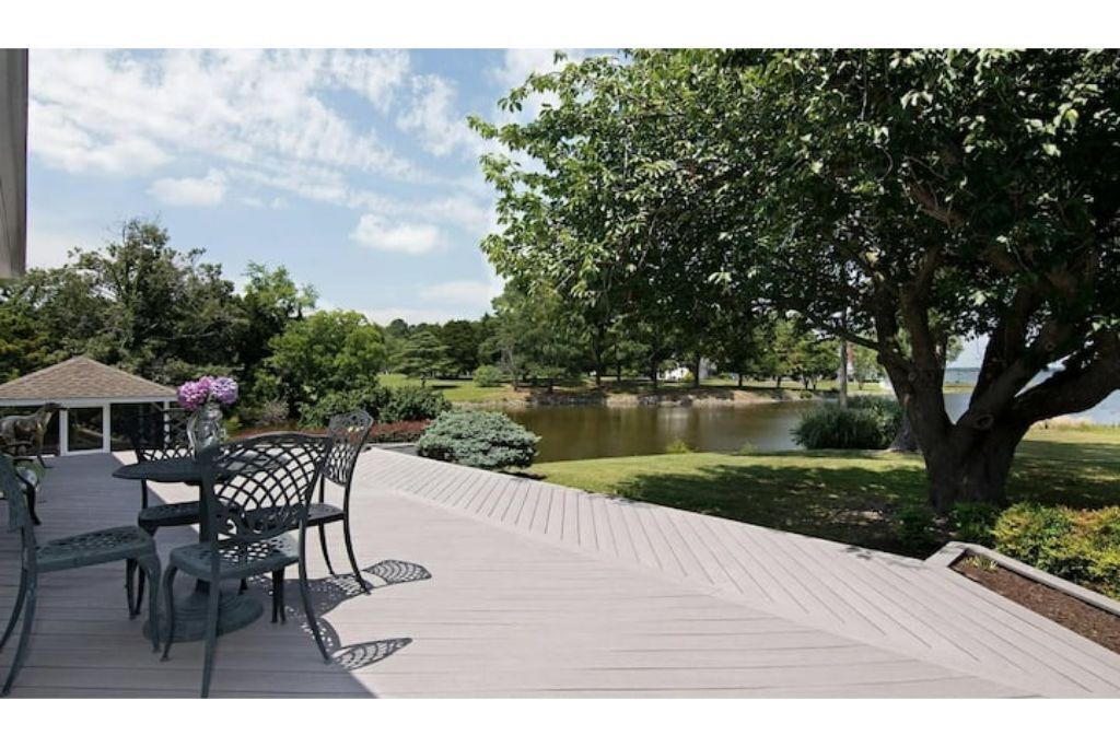 Photo of Outdoor in Algonquin