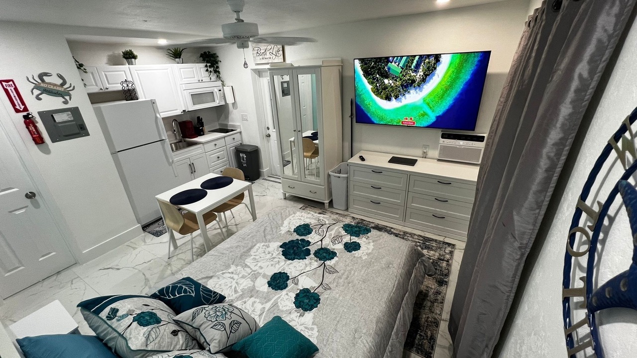 Photo of Bedroom in Lake Ridge