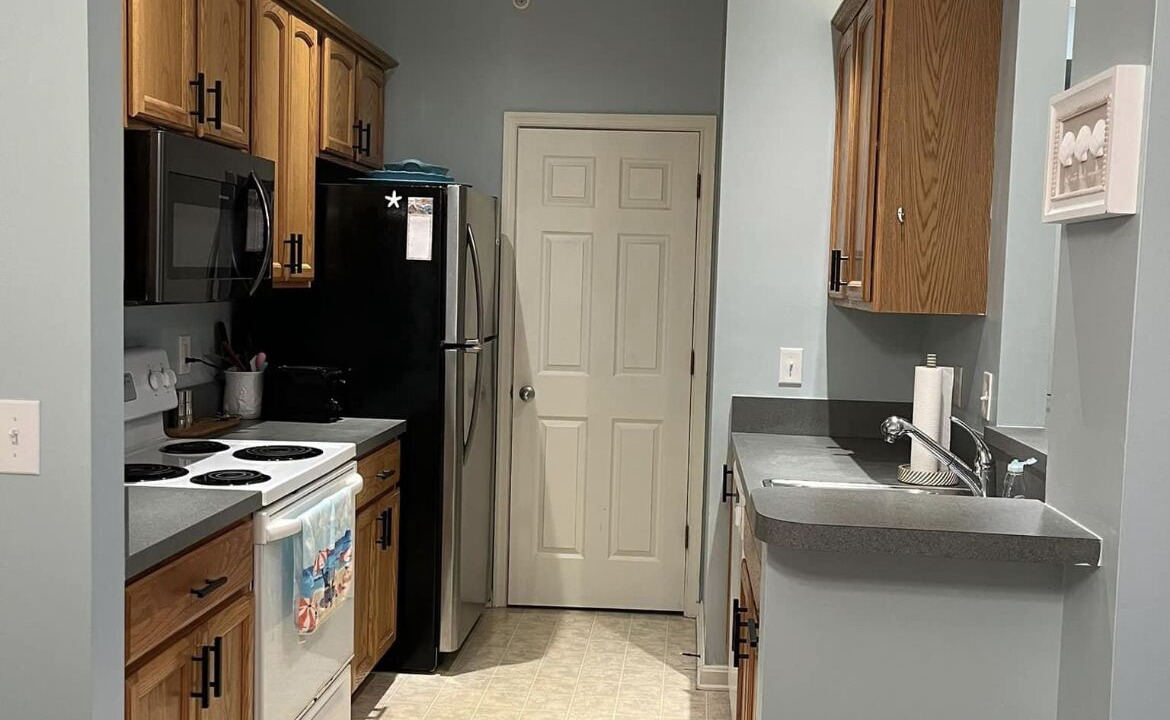 Photo of Kitchen in Villages of Five Points