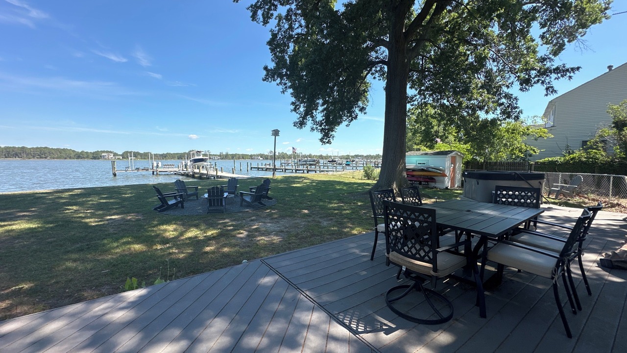 Photo of Outdoor in Woolford