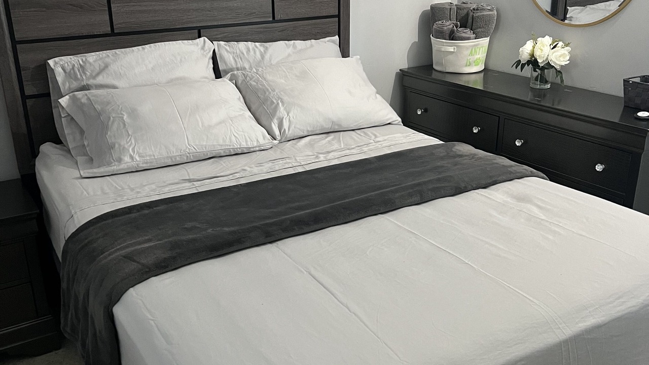 Photo of Bedroom in Carol City
