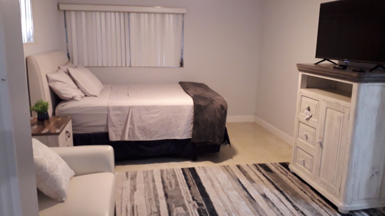 Photo of Bedroom in Carol City