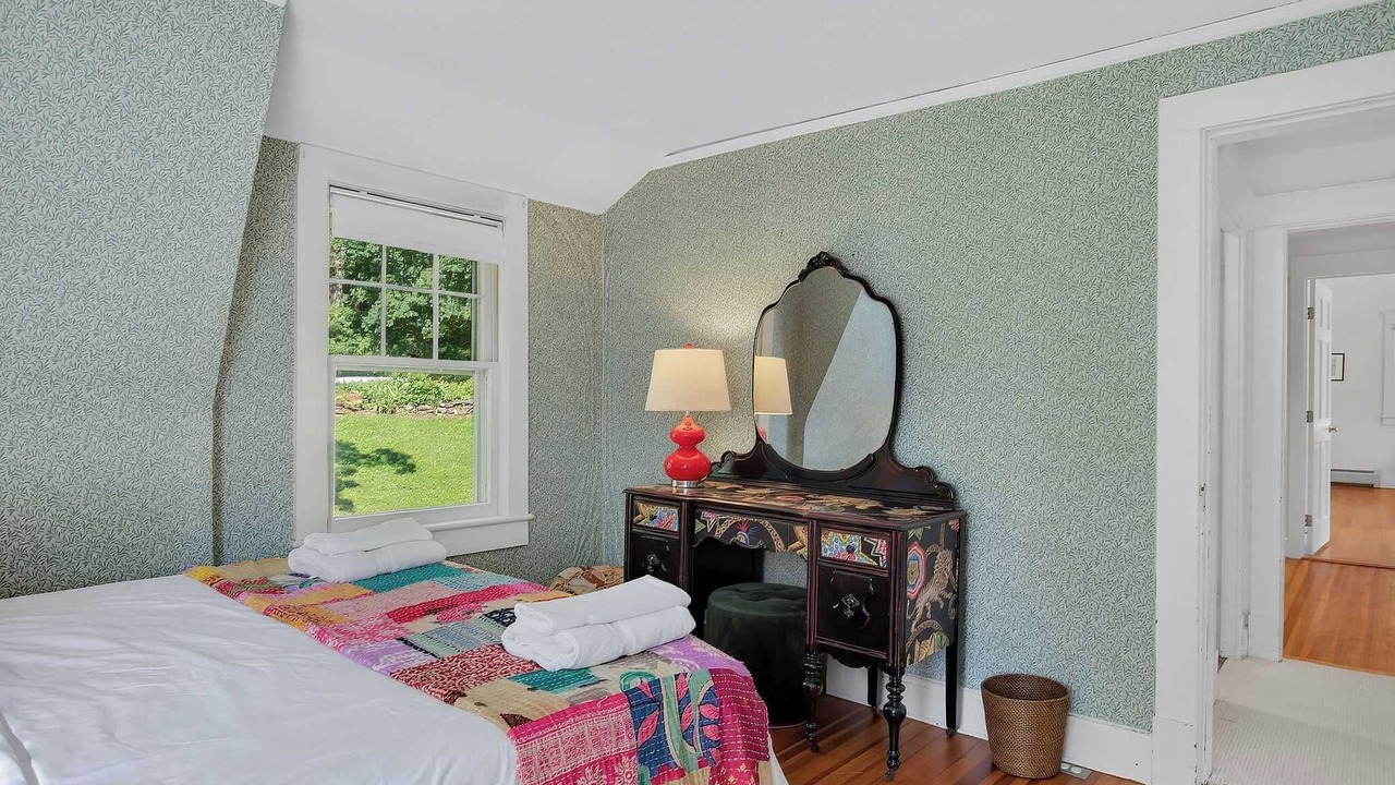 Photo of Bedroom in Glendale