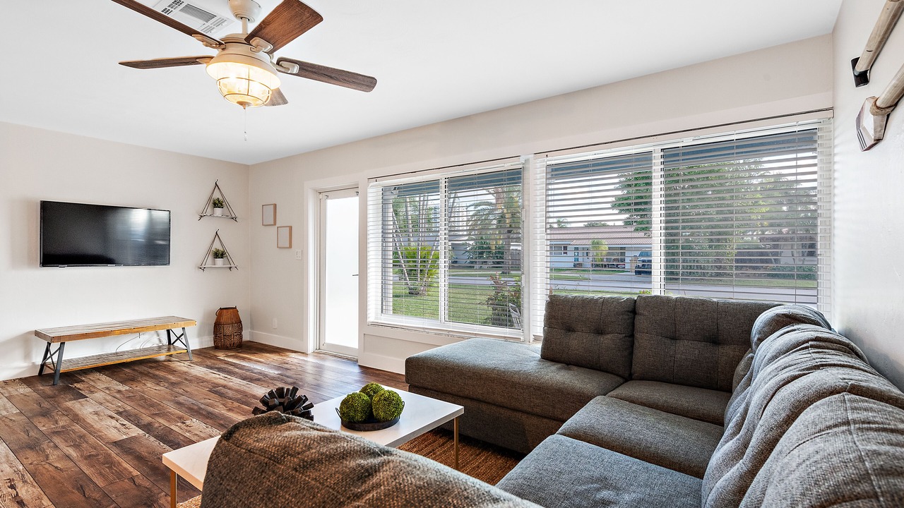 Photo of Livingroom in Pompano Isles