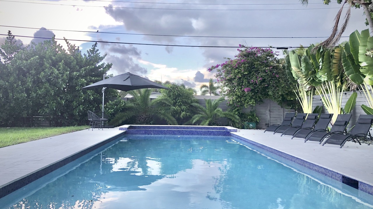 Photo of Outdoor in Hollywood Hills