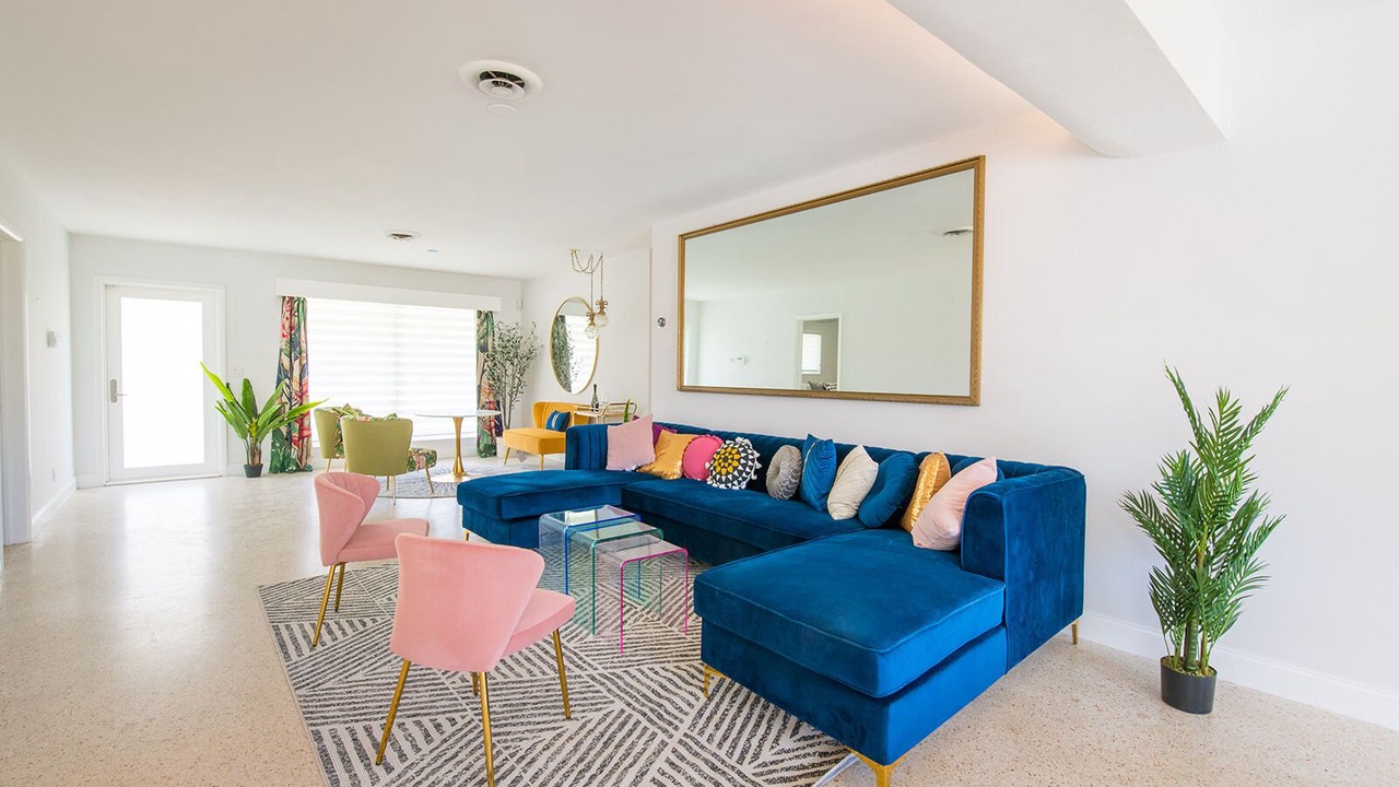 Photo of Livingroom in Hollywood Hills