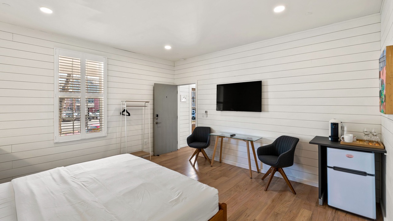 Photo of Bedroom in North Downtown