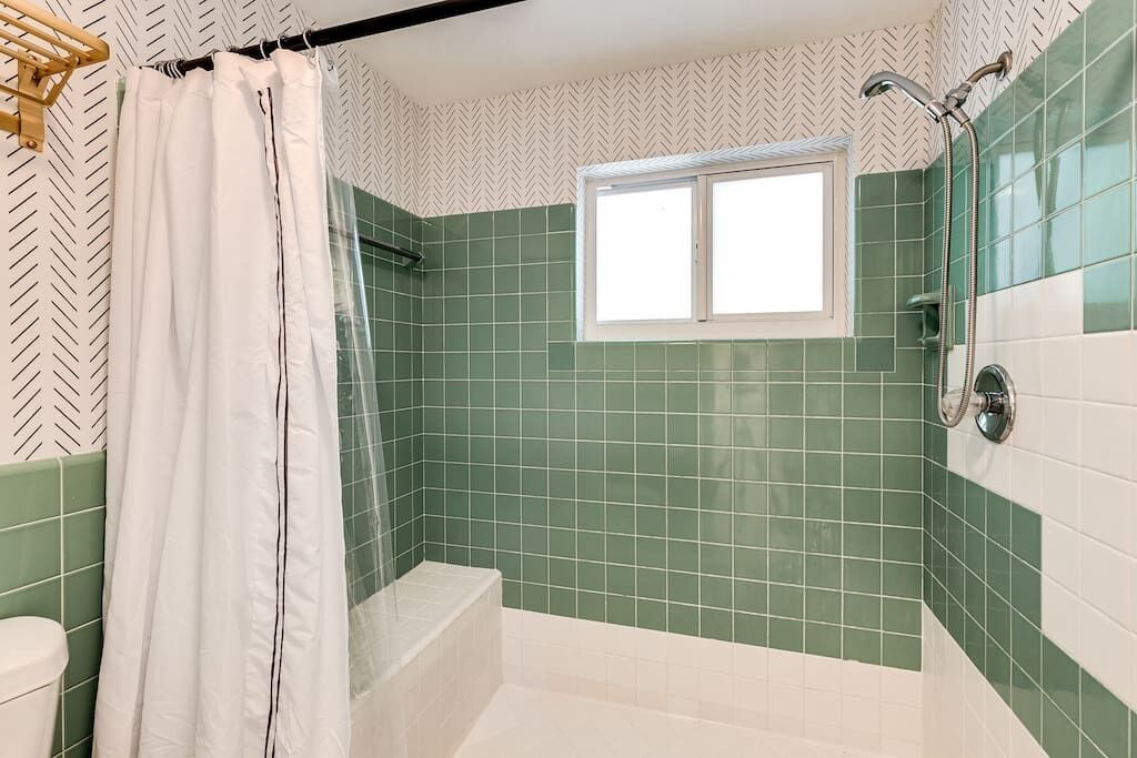 Photo of Bathroom in Lake Ridge