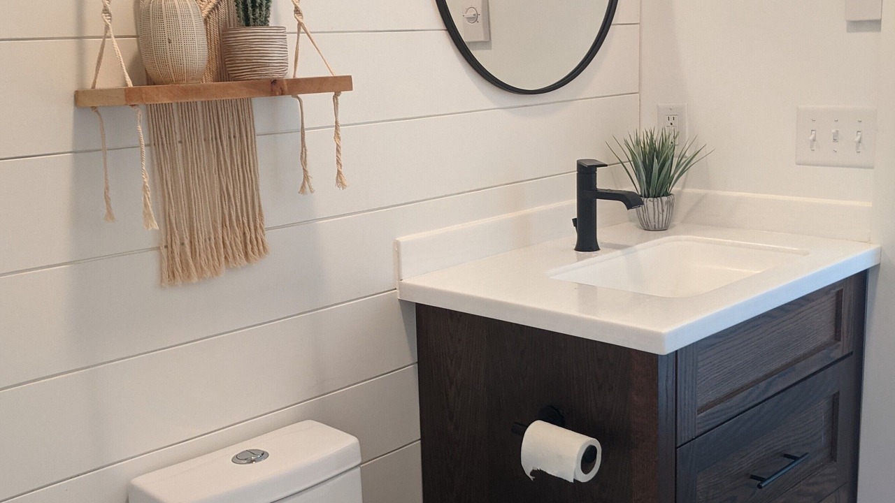 Photo of Bathroom in Lincoln