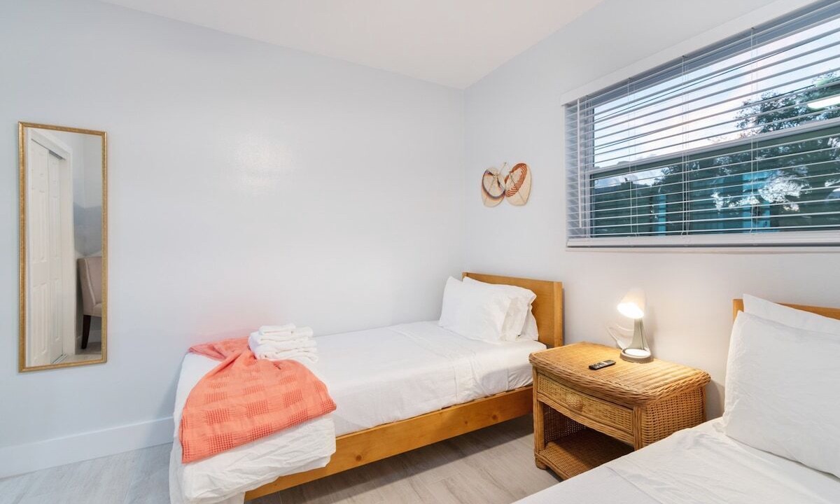 Photo of Bedroom in Harbor Village