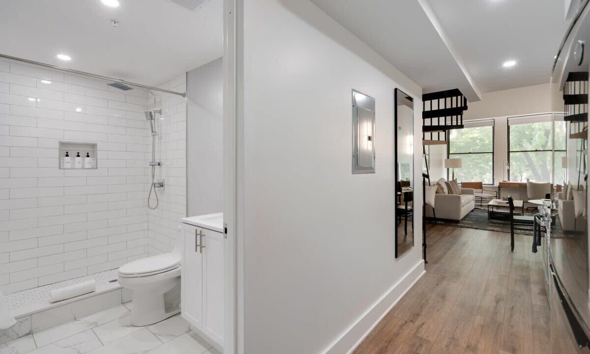 Photo of Bathroom in Center City East