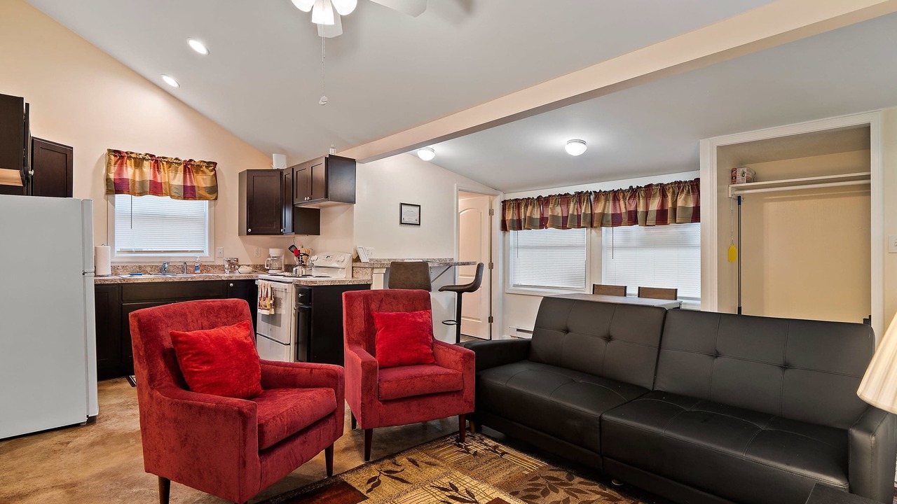 Photo of Livingroom in Geneva-on-the-Lake