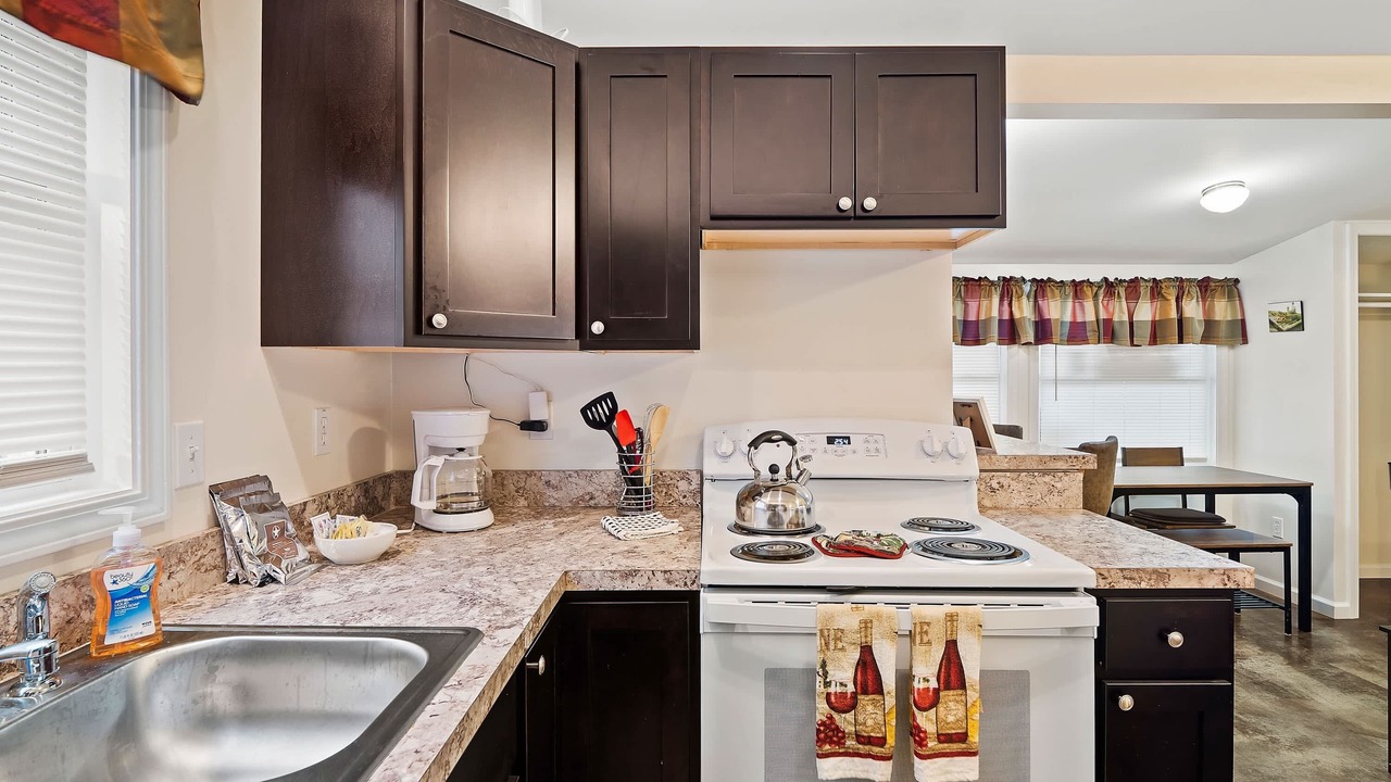 Photo of Kitchen in Geneva-on-the-Lake