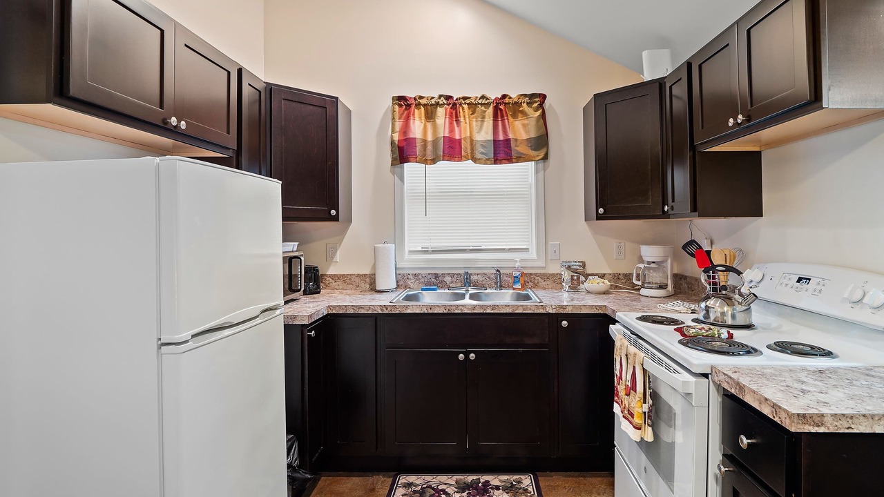 Photo of Kitchen in Geneva-on-the-Lake