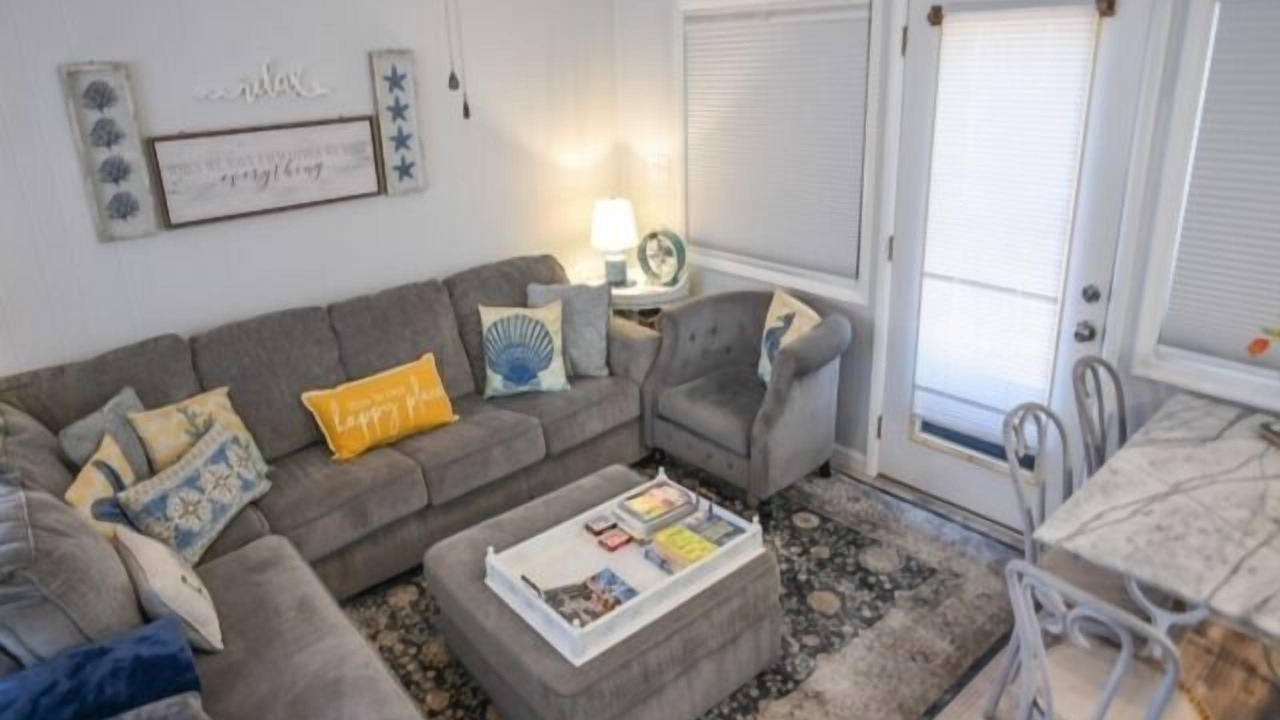 Photo of Livingroom in Little Salisbury