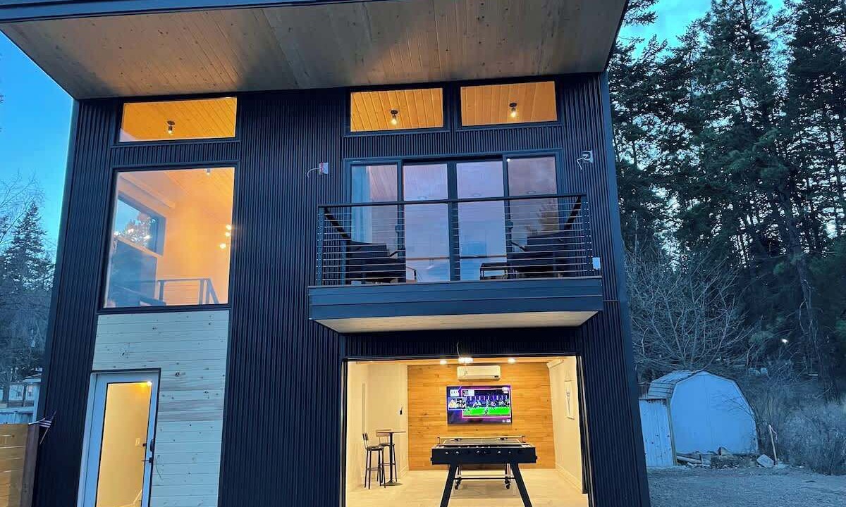 Photo of Bedroom in Lakeside