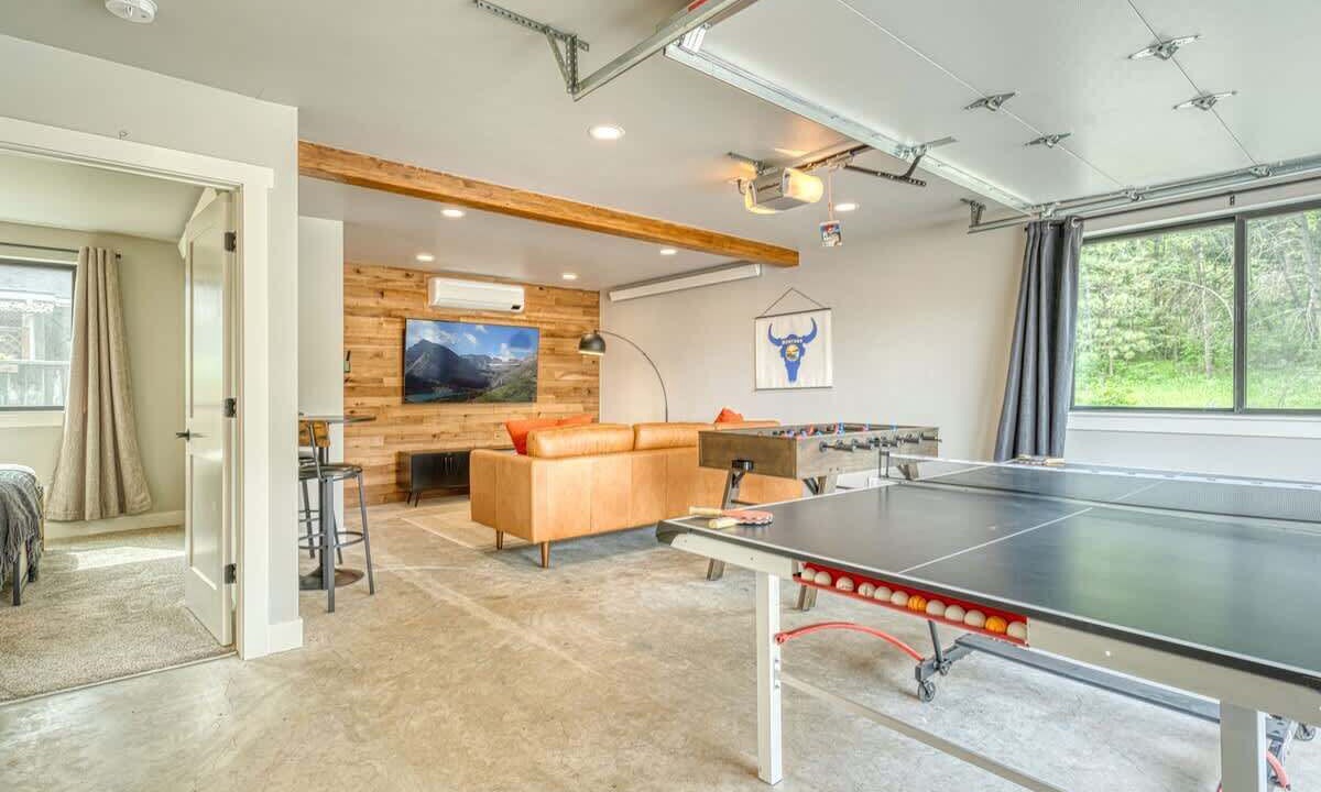 Photo of Bedroom in Lakeside
