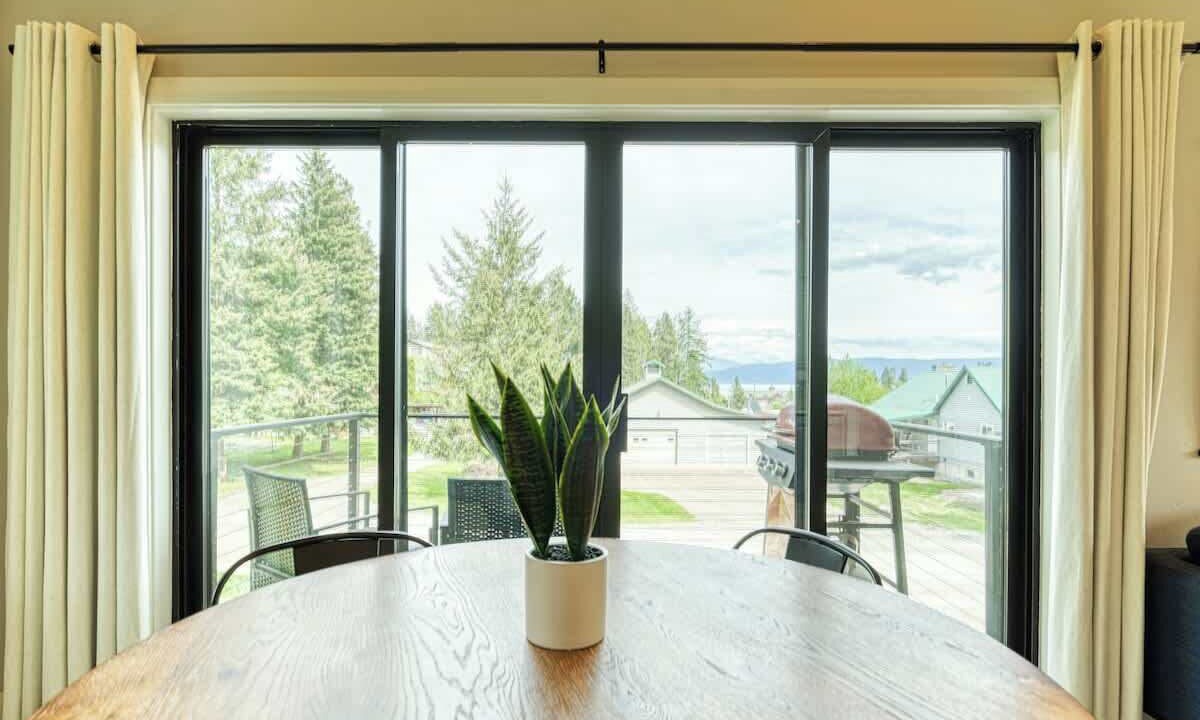 Photo of Outdoor in Lakeside