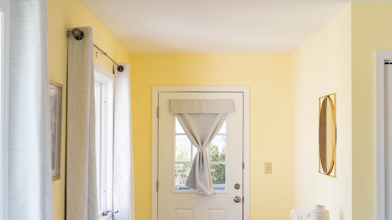 Photo of Outdoor in White Stone