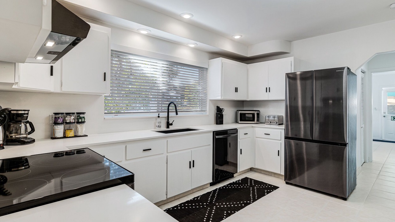 Photo of Kitchen in Downtown Hollywood