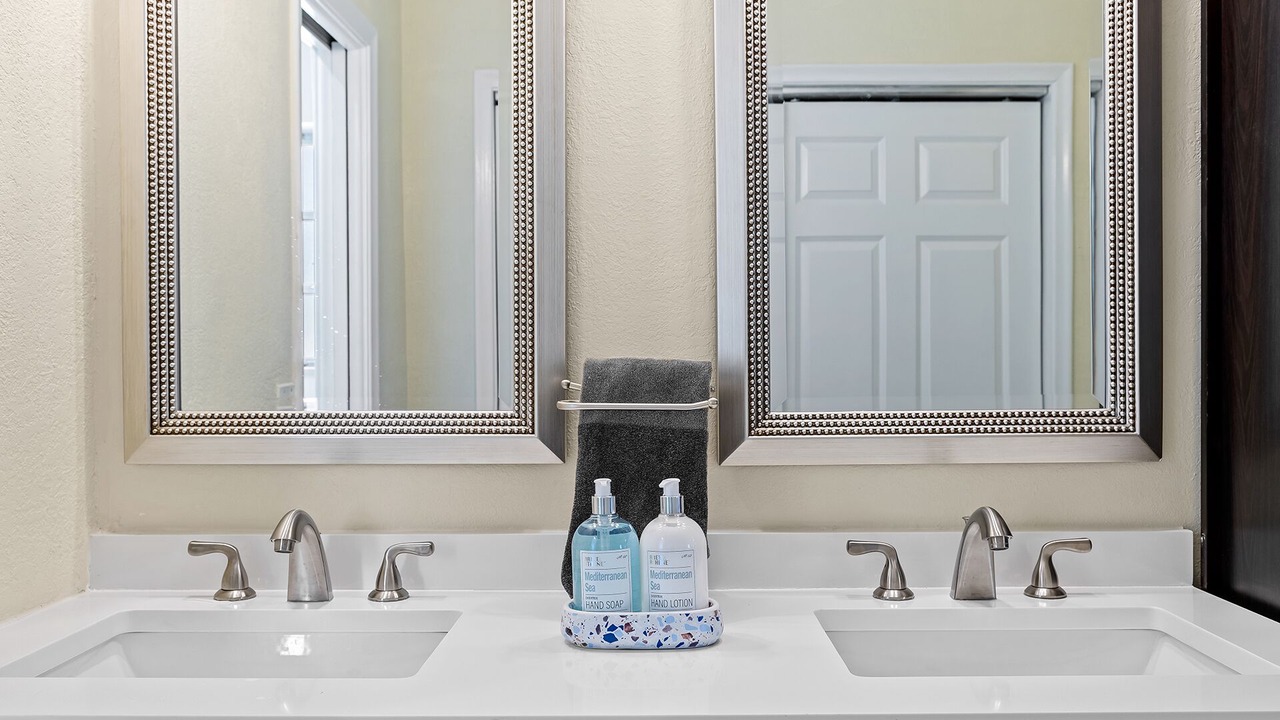 Photo of Bathroom in Santa Barbara Estates