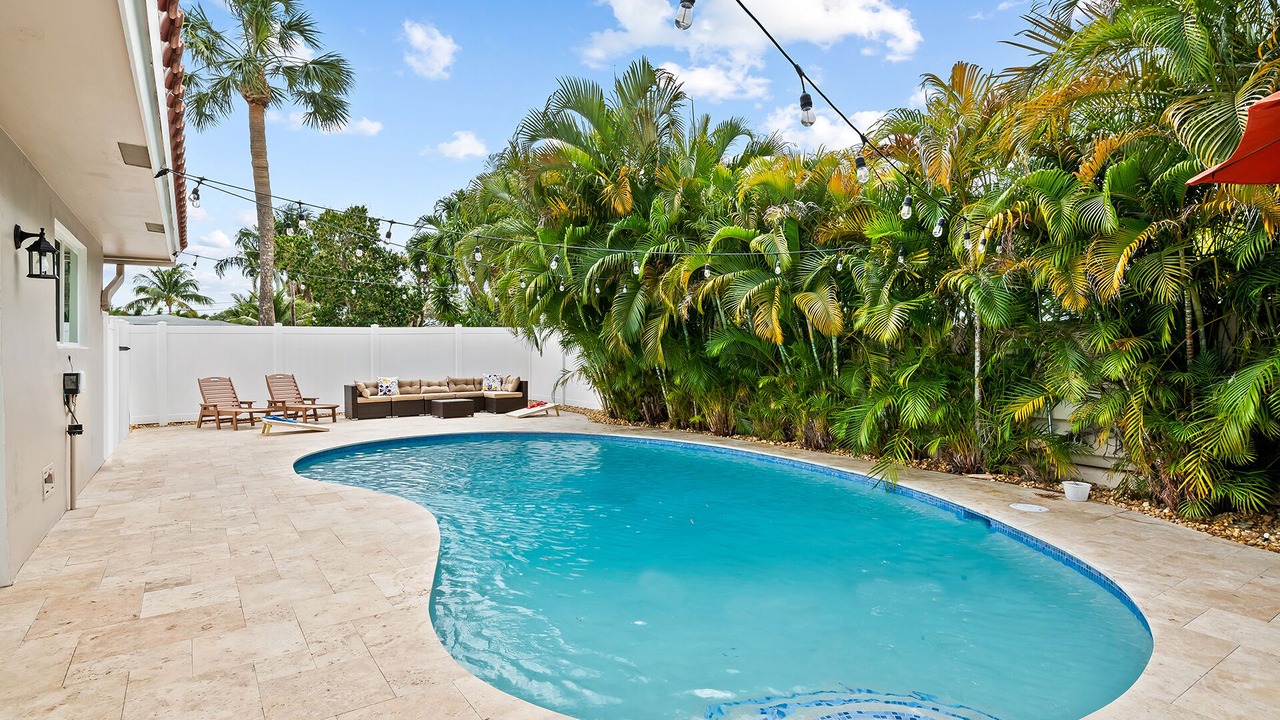 Photo of Outdoor in Santa Barbara Estates