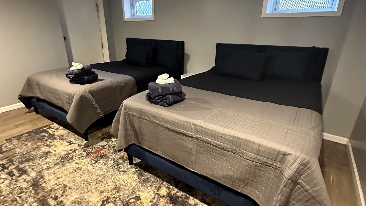 Photo of Bedroom in Forest Hill