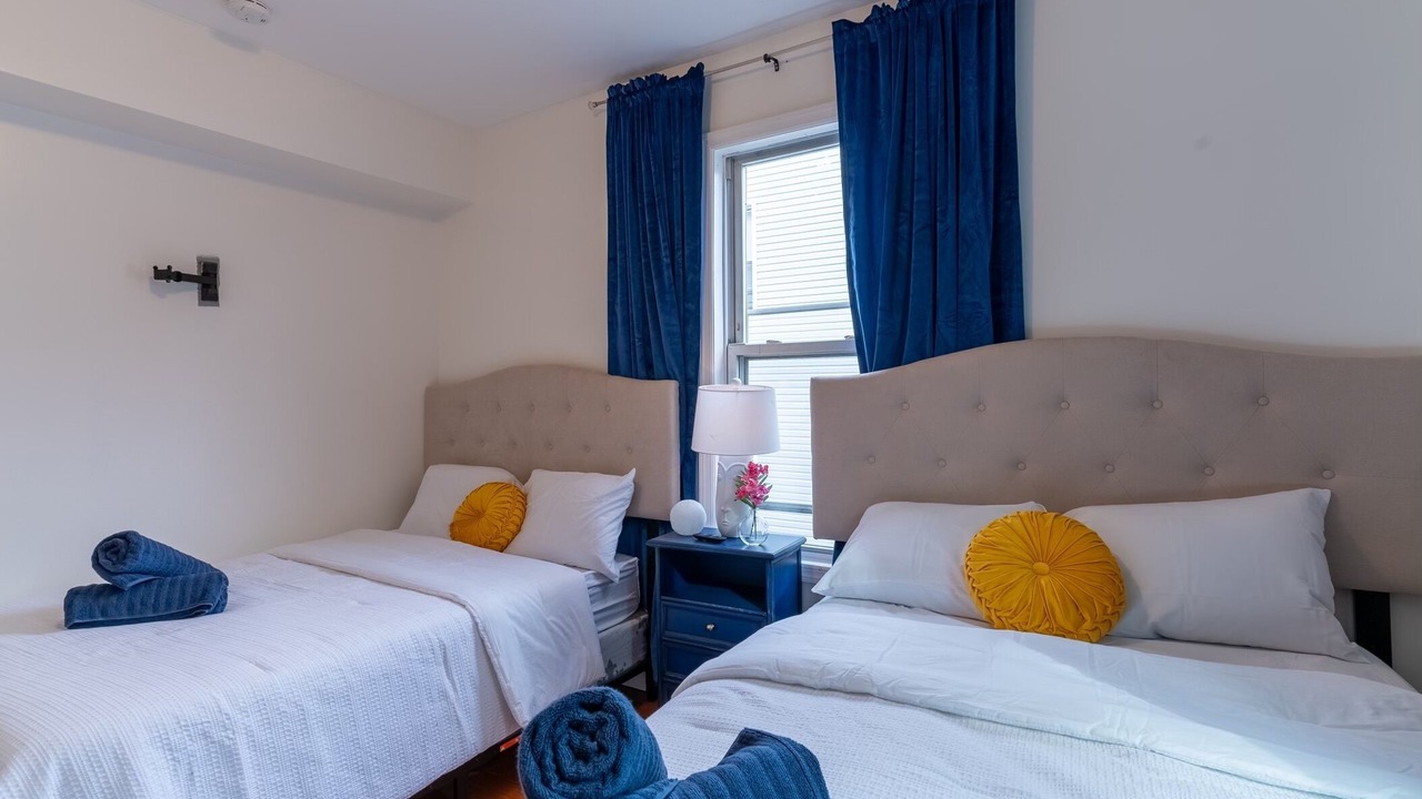 Photo of Bedroom in Forest Hill
